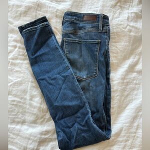Abercrombie high rise skinny jeans size 28/6L